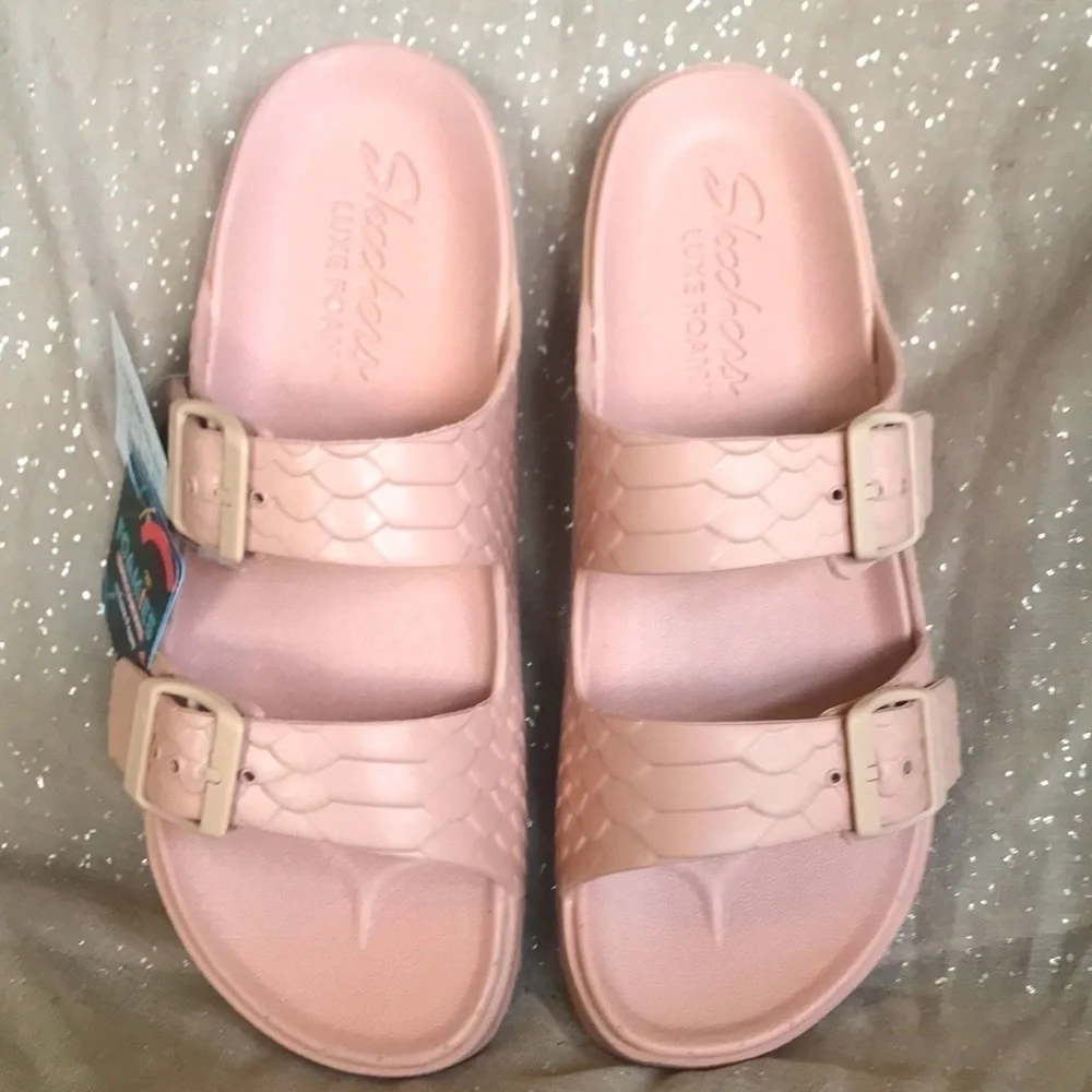 Brand New Skechers Foamies Luxe Foam Double Strap Buckled Blush Slides Sandals